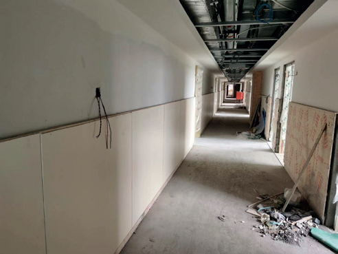 1686128875190889.jpg ew.jpg